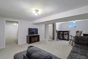 9168 Orangewood Dr, Colerain Township, OH 45231 - Photo 20