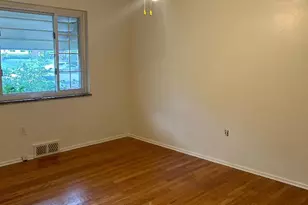 1574 Oak Knoll Dr, Cincinnati, OH 45224 - Photo 12