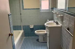 1574 Oak Knoll Dr, Cincinnati, OH 45224 - Photo 6