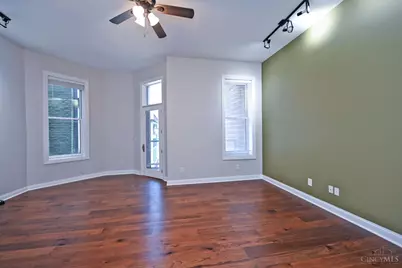 1326 Vine Street #B, Cincinnati, OH 45202 - Photo 10