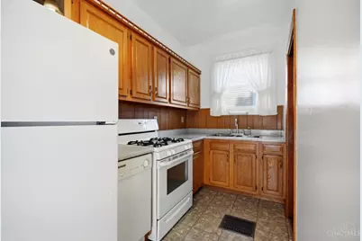 202 W Sixty Ninth Street, Cincinnati, OH 45216 - Photo 8