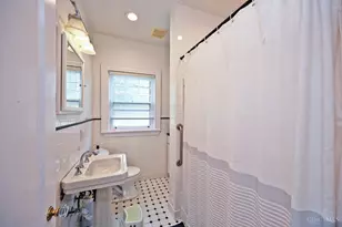720 Red Bud Ave, Cincinnati, OH 45229 - Photo 44