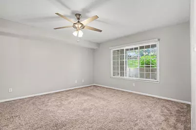 9901 Regatta Drive #105, Cincinnati, OH 45252 - Photo 10