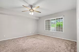 9901 Regatta Dr, Colerain Township, OH 45252 - Photo 10