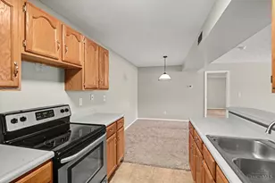 9901 Regatta Dr, Colerain Township, OH 45252 - Photo 8