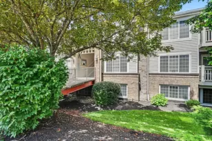 9901 Regatta Dr, Colerain Township, OH 45252 - Photo 2