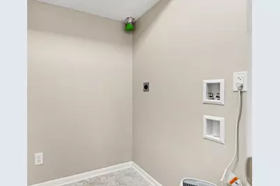 9901 Regatta Drive #105, Cincinnati, OH 45252 - Photo 14