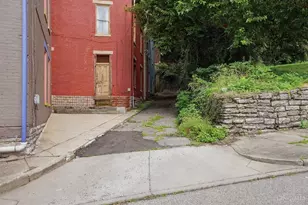 108 W Clifton Ave, Cincinnati, OH 45202 - Photo 36