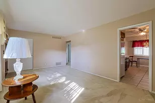 942 Mohawk Trail, Milford, OH 45150 - Photo 6