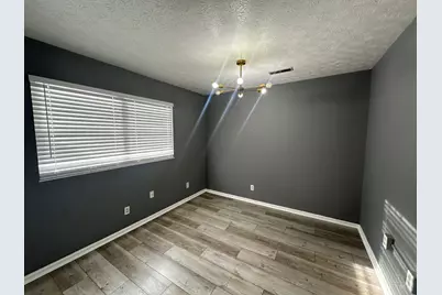 5598 Glenway Avenue, Cincinnati, OH 45238 - Photo 8