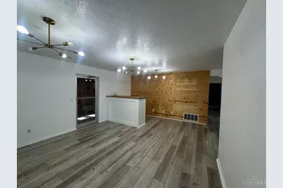 5598 Glenway Avenue, Cincinnati, OH 45238 - Photo 2