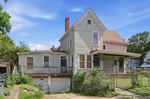 1626 Brewster Ave, Cincinnati, OH 45207 - Photo 2