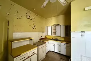 1626 Brewster Ave, Cincinnati, OH 45207 - Photo 10