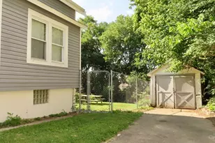 4302 Harding Ave, Cheviot, OH 45211 - Photo 20