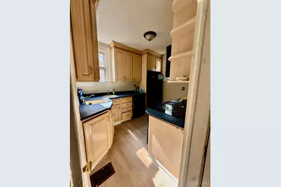 4302 Harding Avenue, Cheviot, OH 45211 - Photo 6