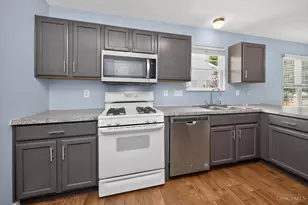 7724 Hillsdowne Cir, Hamilton Township, OH 45039 - Photo 16