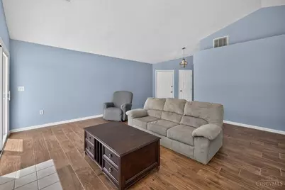 7724 Hillsdowne Circle, Maineville, OH 45039 - Photo 10
