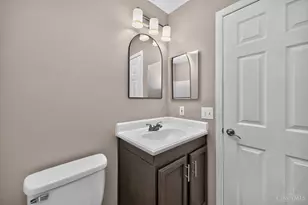 7724 Hillsdowne Cir, Hamilton Township, OH 45039 - Photo 32