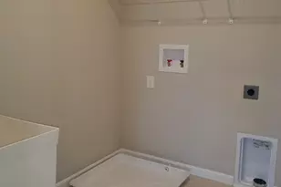 4972 Pebble Ct, Liberty Township, OH 45011 - Photo 10