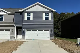 1842 Vista Lake Dr, Goshen, OH 45122 - Photo 1