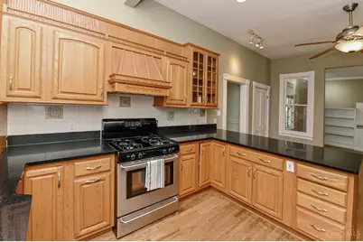 1234 Herschel Avenue, Cincinnati, OH 45208 - Photo 14