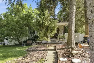 171 Bonham Rd, Wyoming, OH 45215 - Photo 1
