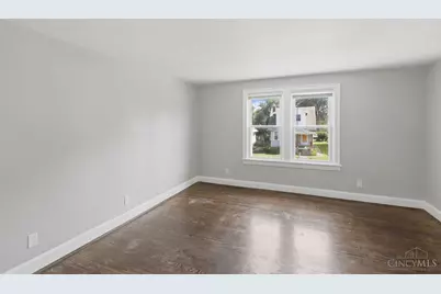 1714 Waltham Avenue, Cincinnati, OH 45239 - Photo 4