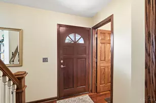 1144 Indian Mound Dr, Miami Township, OH 45150 - Photo 8
