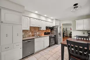 707 Mohican Dr, Loveland, OH 45140 - Photo 8