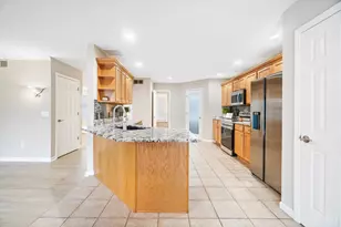220 Auburn Meadows Ct, Carlisle, OH 45005 - Photo 14