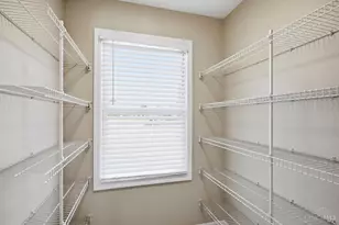 220 Auburn Meadows Ct, Carlisle, OH 45005 - Photo 10