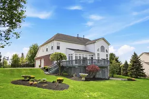 7554 Burton Dr, Liberty Township, OH 45044 - Photo 2