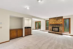 5317 Hickory Trail Ln, Blue Ash, OH 45242 - Photo 6