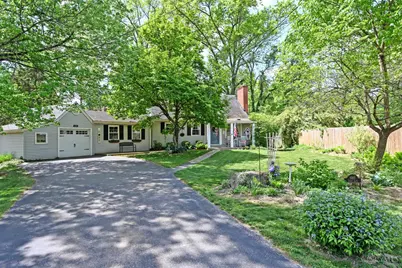 6193 Dawes Lane, Cincinnati, OH 45230 - Photo 2