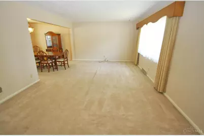 5452 Green Acres Court, Green Township, OH 45248 - Photo 6