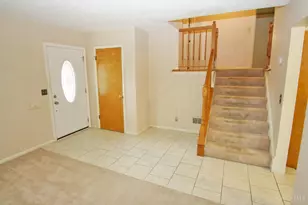 5452 Green Acres Ct, Green Township, OH 45248 - Photo 4