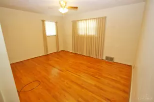 5452 Green Acres Ct, Green Township, OH 45248 - Photo 16