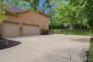 9663 Lupine Dr, West Chester, OH 45241 - Photo 74