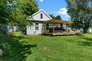 257 Sycamore St, Lynchburg, OH 45142 - Photo 8