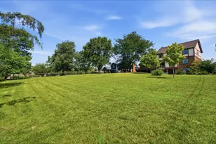 1802 Lord Fitzwalter Dr, Miamisburg, OH 45342 - Photo 32