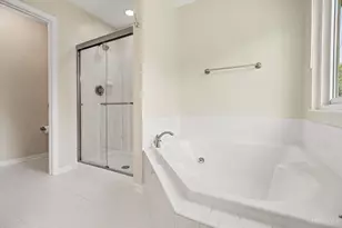 1754 Millbrook Ln, Miami Township, OH 45140 - Photo 20