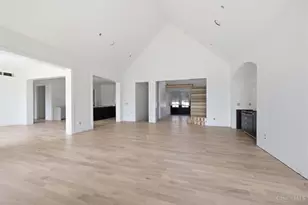 9702 Christian Ct, Hamilton Township, OH 45140 - Photo 12