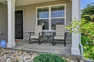 4989 Lakeview Dr, Hamilton Township, OH 45152 - Photo 8