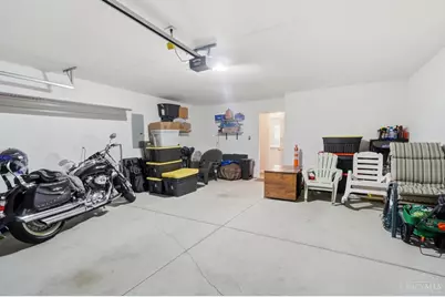 4989 Lakeview Drive, Hamilton Township, OH 45152 - Photo 24