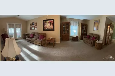 1260 Autumn Walk, Hamilton, OH 45013 - Photo 2