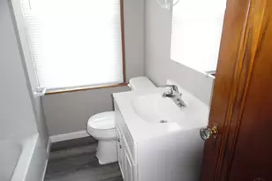 1635 W North Bend Rd, Cincinnati, OH 45224 - Photo 18