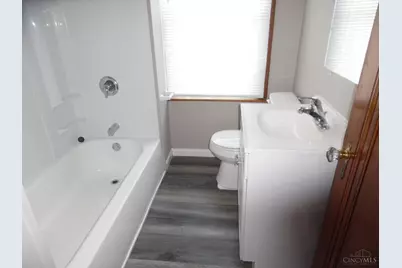 1635 W North Bend Road, Cincinnati, OH 45224 - Photo 16