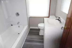 1635 W North Bend Rd, Cincinnati, OH 45224 - Photo 16