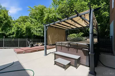 7661 Huntsman Lane, West Chester, OH 45069 - Photo 6