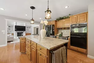 7661 Huntsman Ln, West Chester, OH 45069 - Photo 24